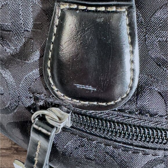 GIANI BERNINI WOMENS MULTI POCKETS PURSE SHOULDER BAG BLACK * SEE LAST 3 PHOTOS* - Picture 13 of 13